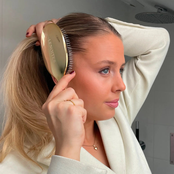 Wild Boar Hair Brush with Cleaning Tool