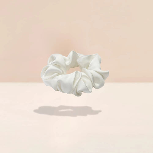 Mulberry Silk Scrunchie in White
