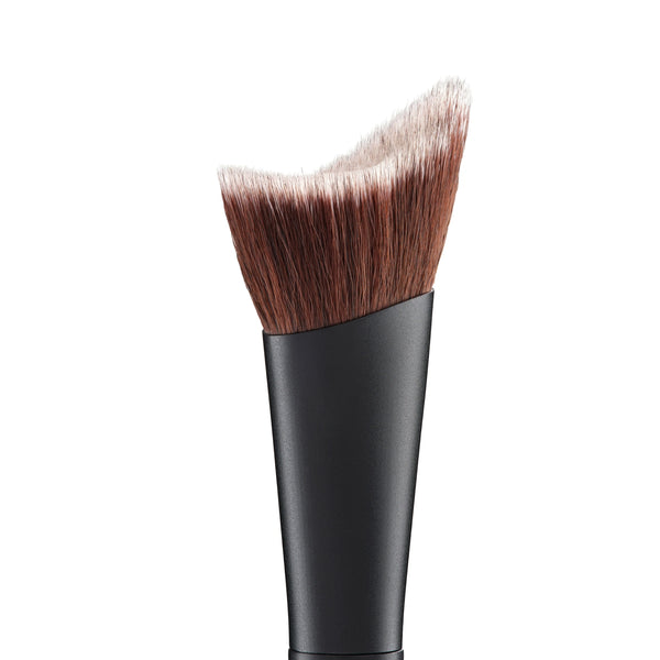 Smoothing Foundation Brush N°101